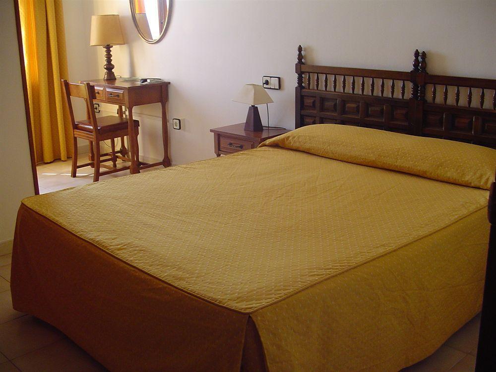 Hotel Llorca 2*