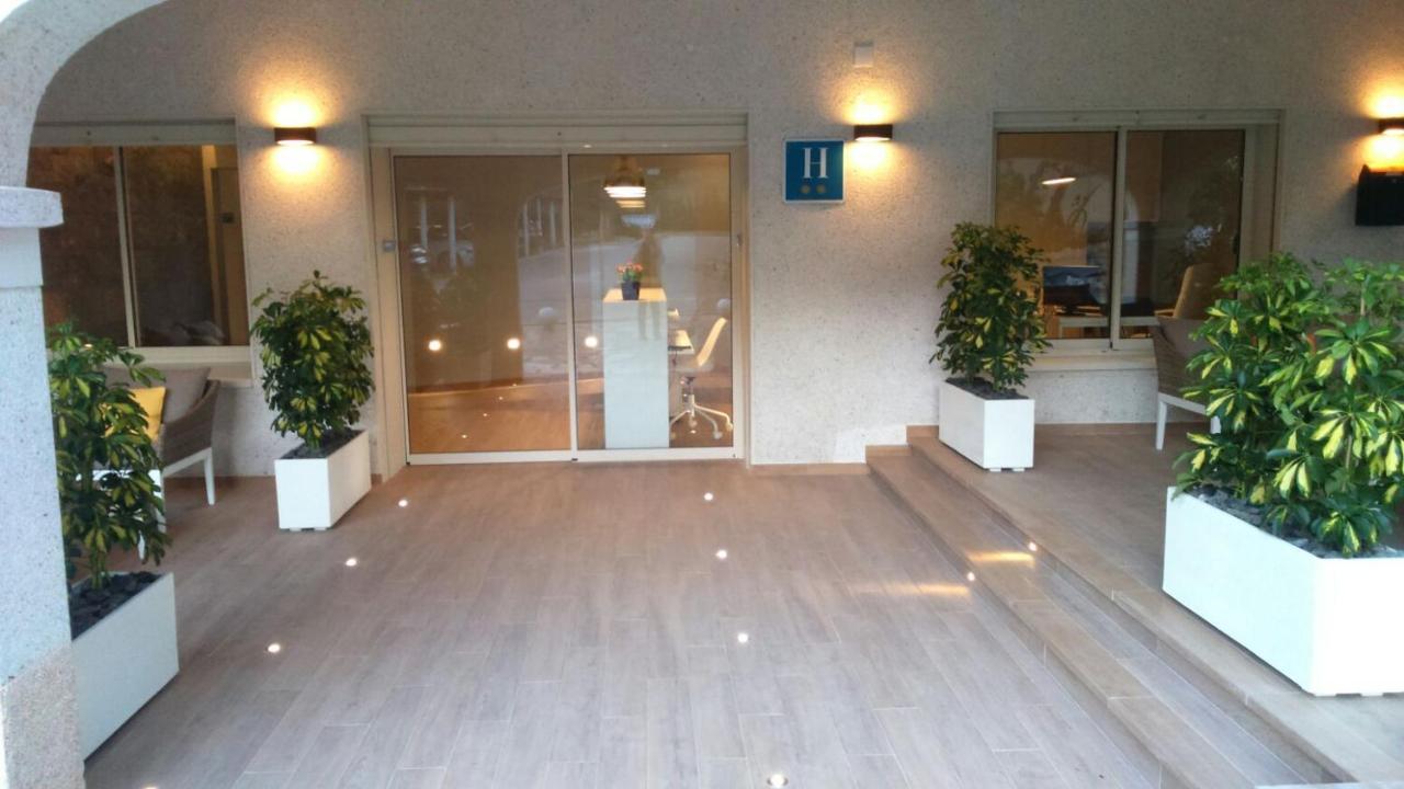 Hotel Llorca Platja de l’Almadrava (Playa de la Almadraba)